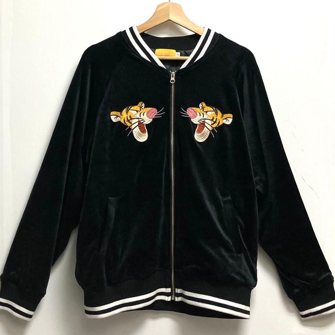 【美品】ベロア生地！ディズニーリゾート ティガー スカジャン くまのプーさん
