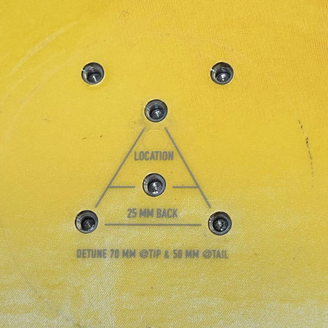 スノーボード　Burton 1NDIE 58（158㎝、3Dディスク仕様）