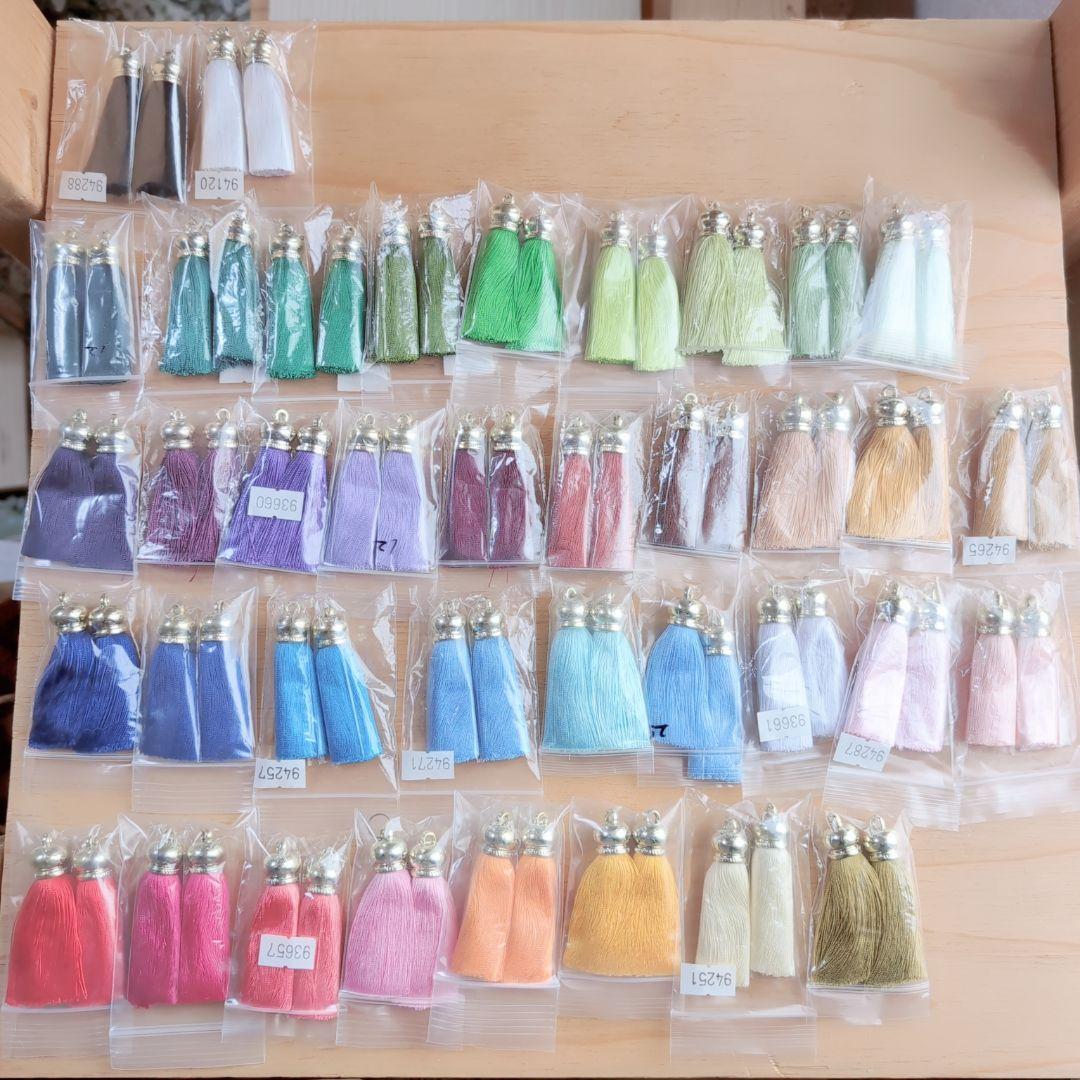 タッセル 大量 まとめ売り ビッグタッセル 大きめ アクセサリー材料
