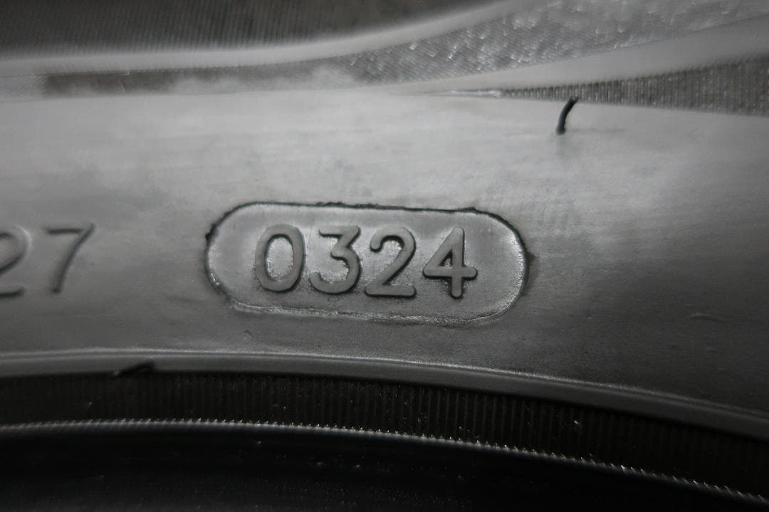 2024年製　ミネルバ　RADIAL　F209　215/60R16　バリ溝　4本