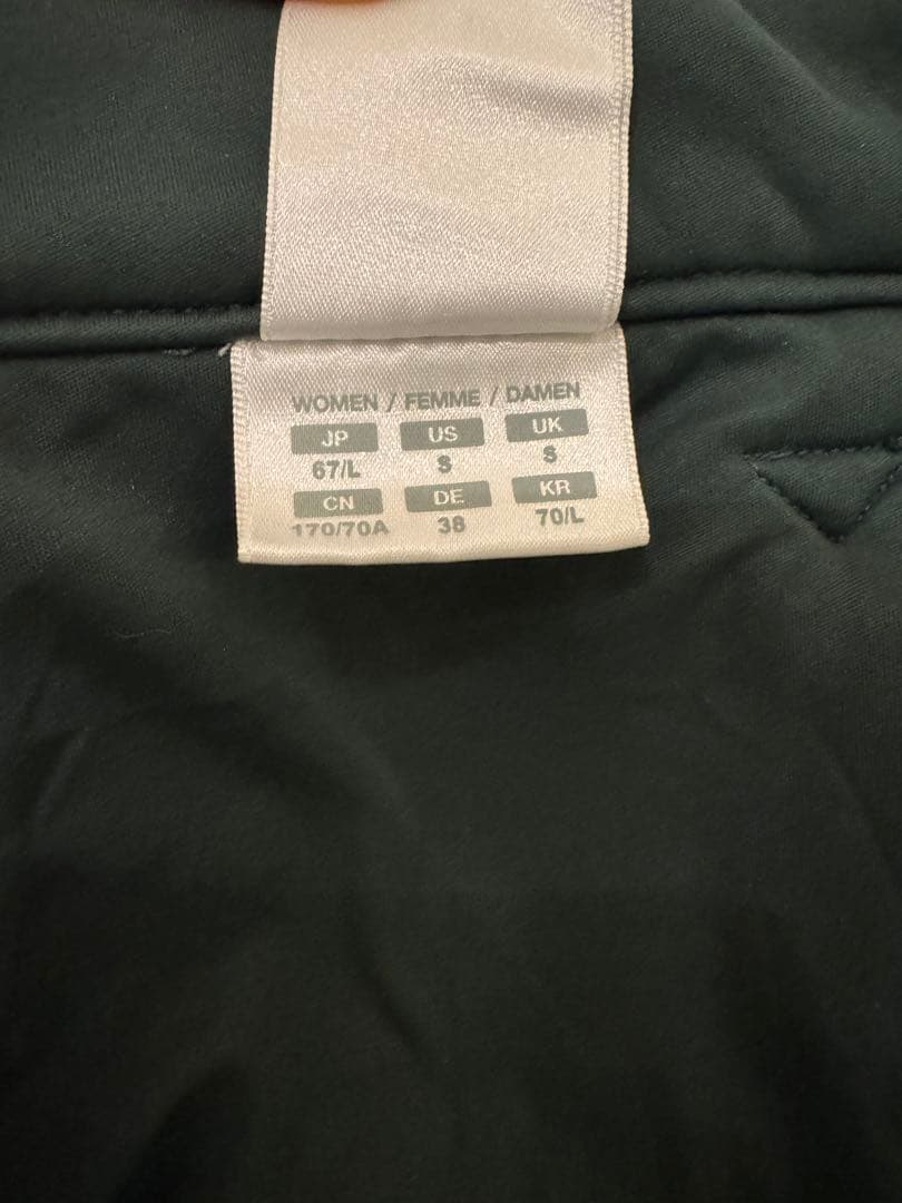 【美品】DESCENTE スカート　デサント