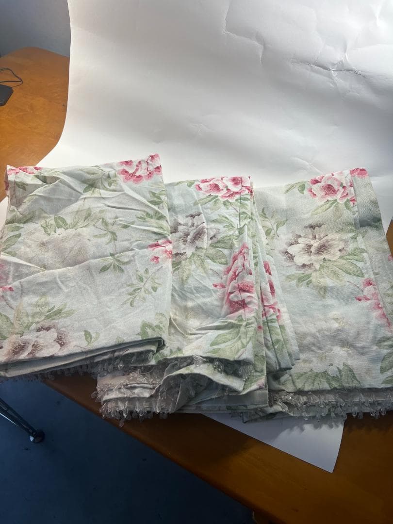 【中古・美品】ローラアシュレイ　Laura Ashley カーテン3枚セット