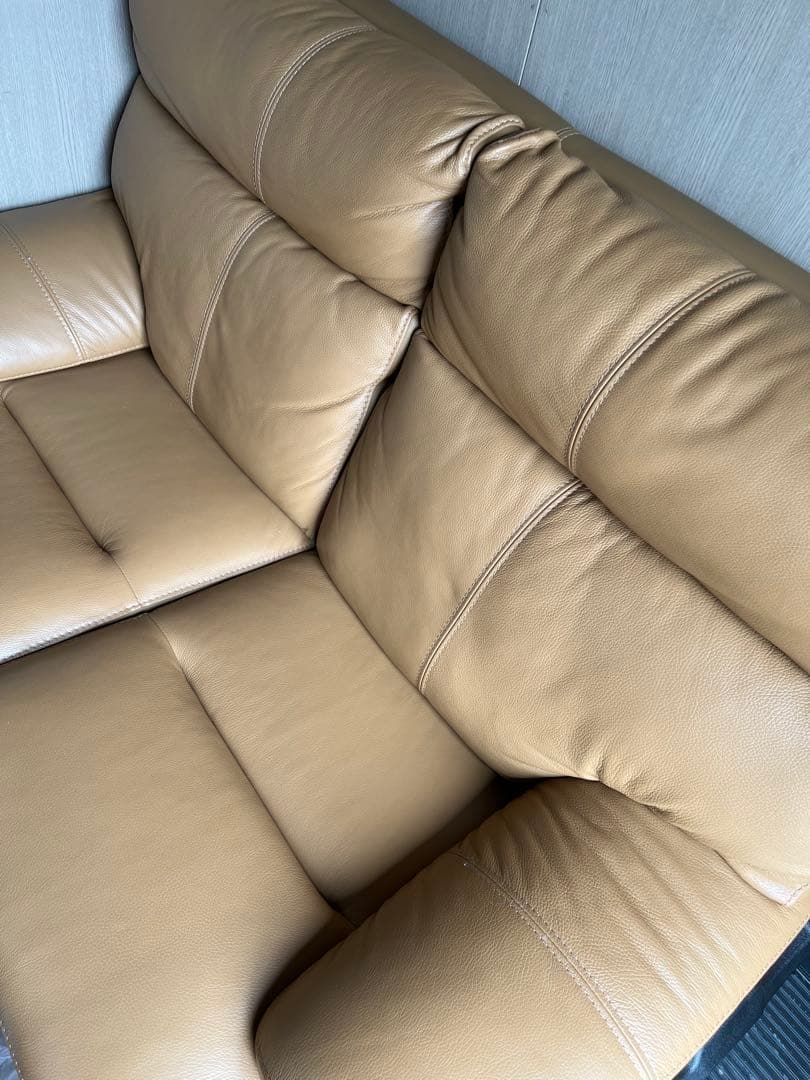 レザー 2人掛けソファ 本革使用　オレンジ系