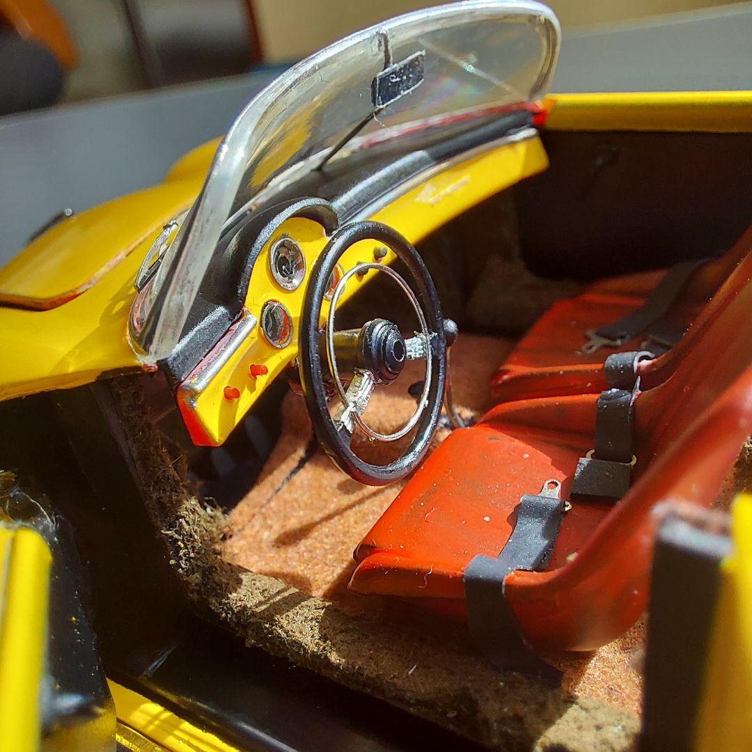 ポルシェ 356 イエロー オープンカー