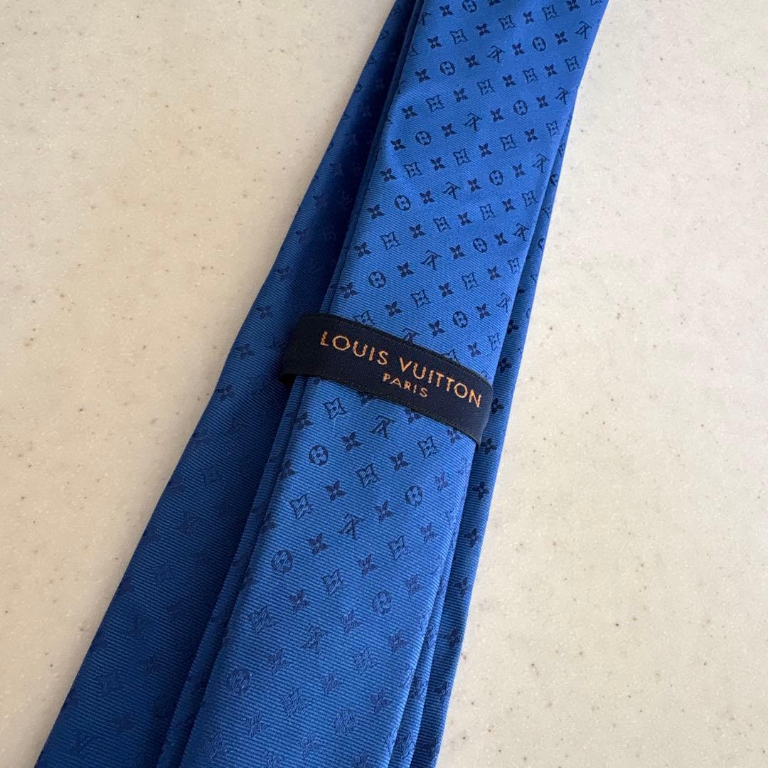 LOUIS VUITTON ネクタイ 青色 モノグラム