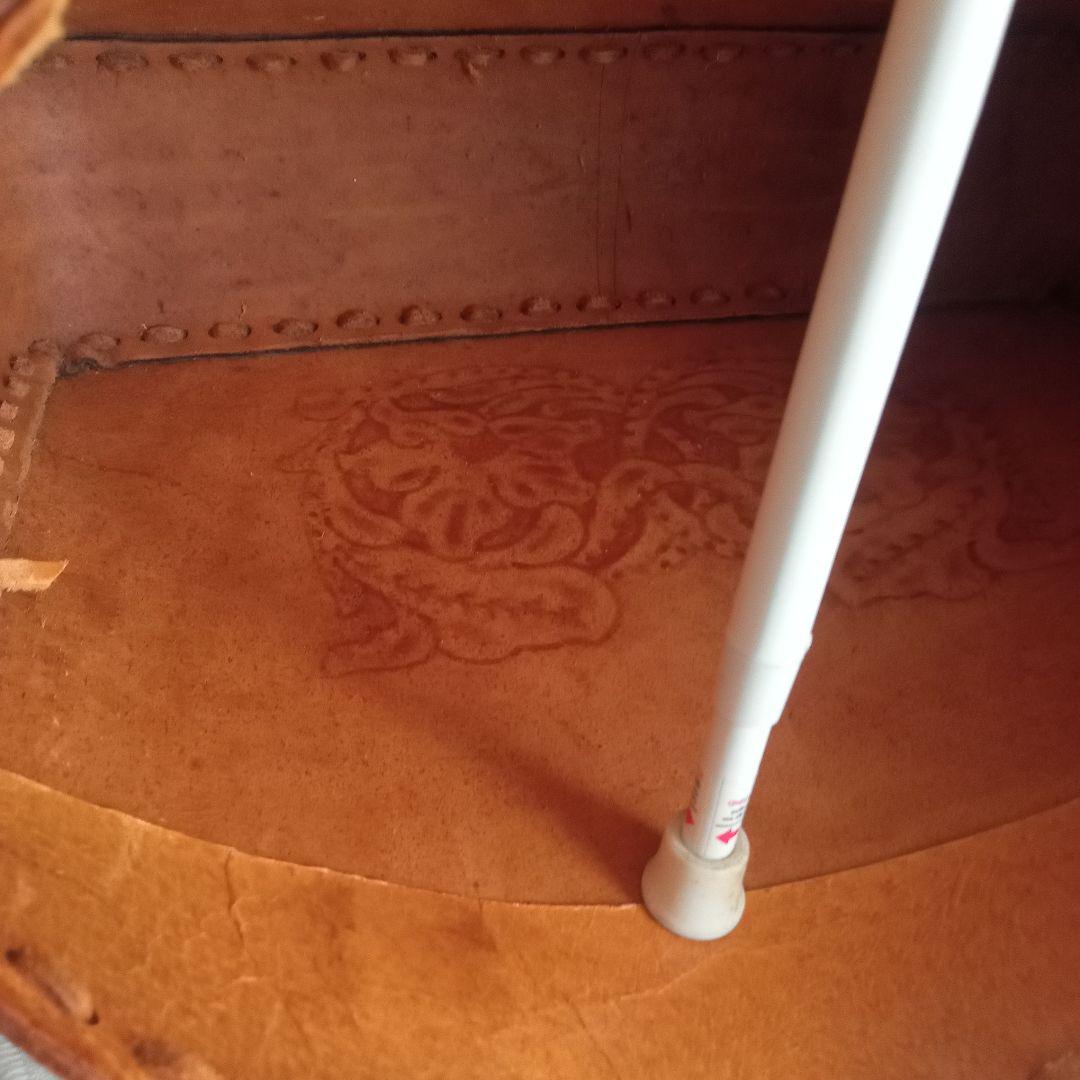 ハンドメイド　ラティーゴ牛革バッグ