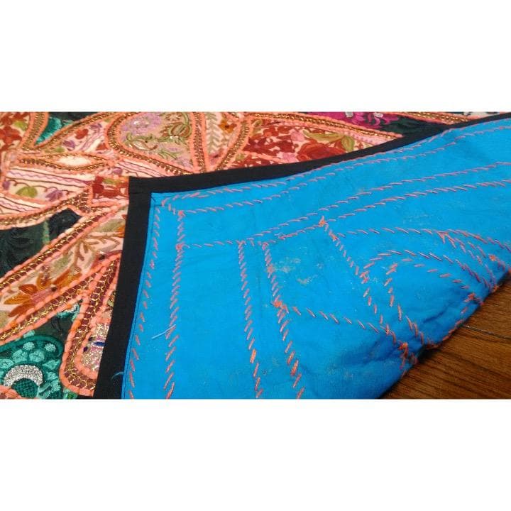 インド製象柄刺繍タペストリー 90cm x 60cm