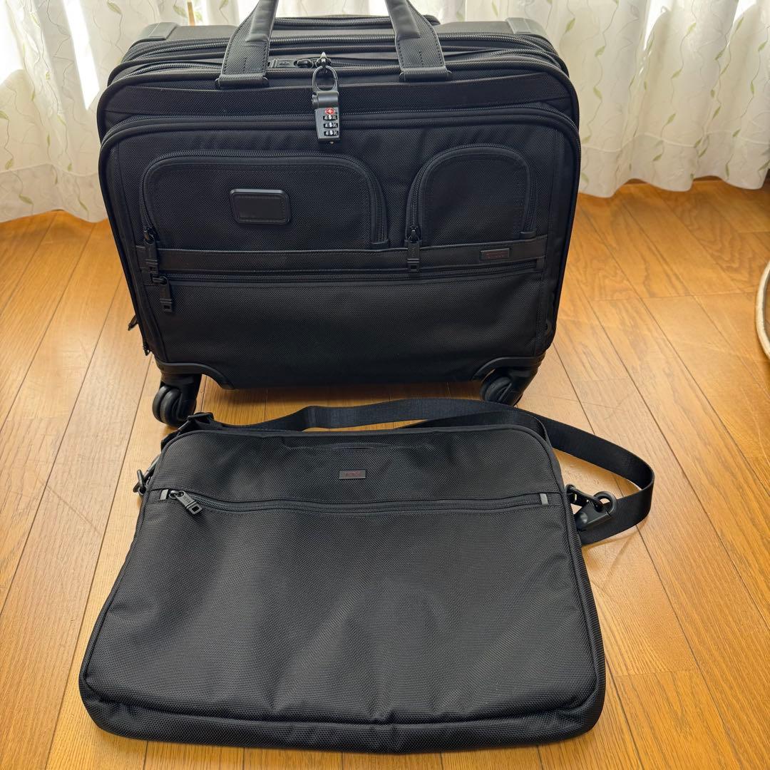 【超美品】TUMI トゥミ キャリーケース ブラック 　26627D2