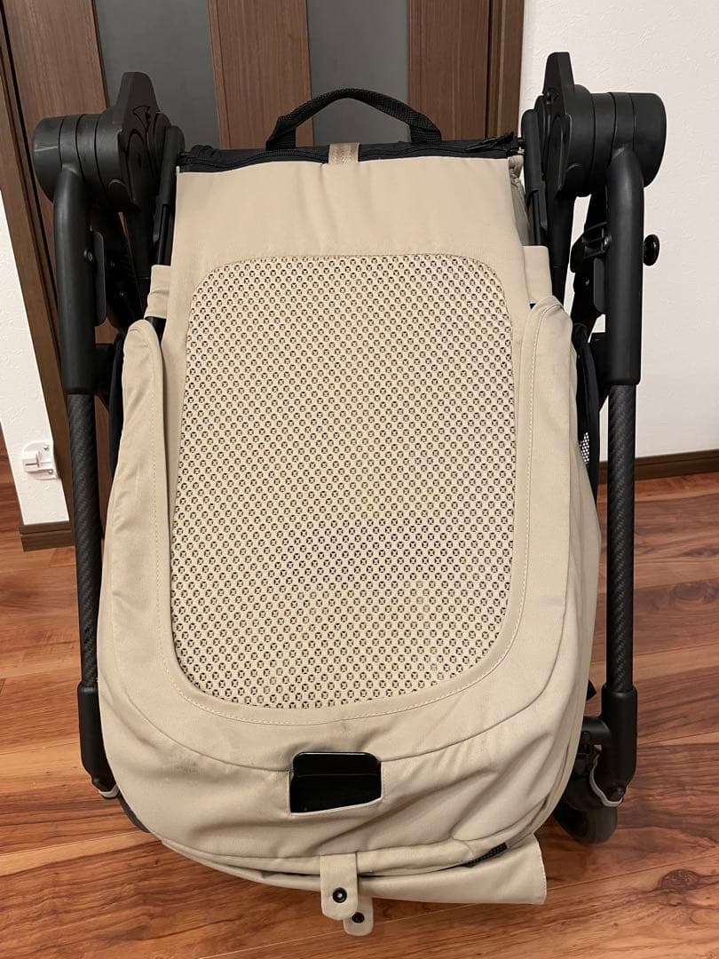 ベージュ ベビーカー クッション性あり