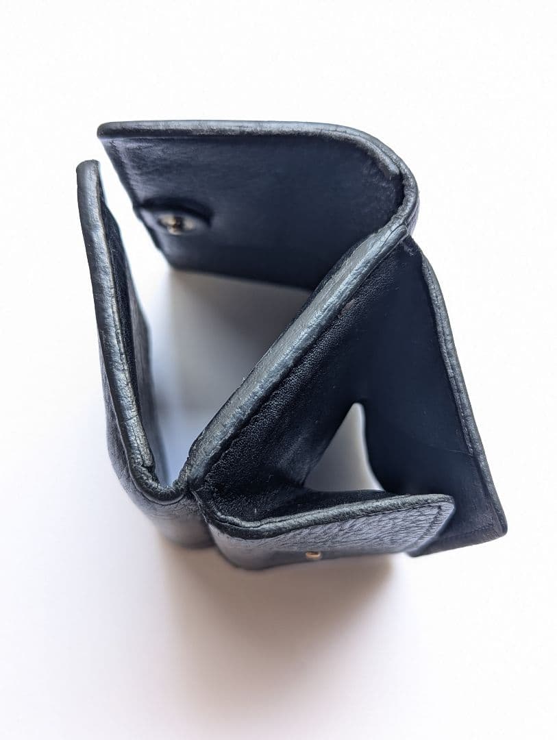 イルビゾンテ トリフォルドウォレット コンパクト ブラック シボ加工 男女兼用