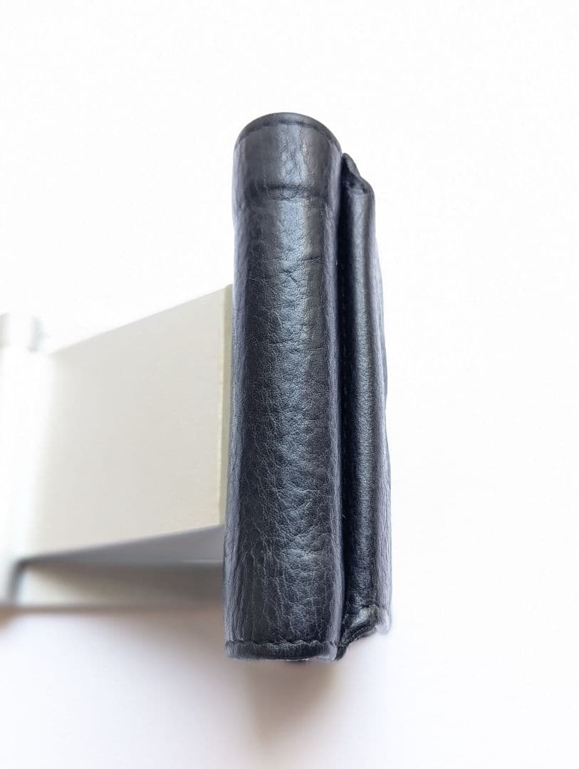 イルビゾンテ トリフォルドウォレット コンパクト ブラック シボ加工 男女兼用