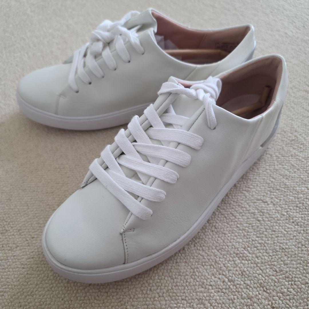 まあるさま専用【新品未使用】ロックポート Rockport　超軽量スニーカー