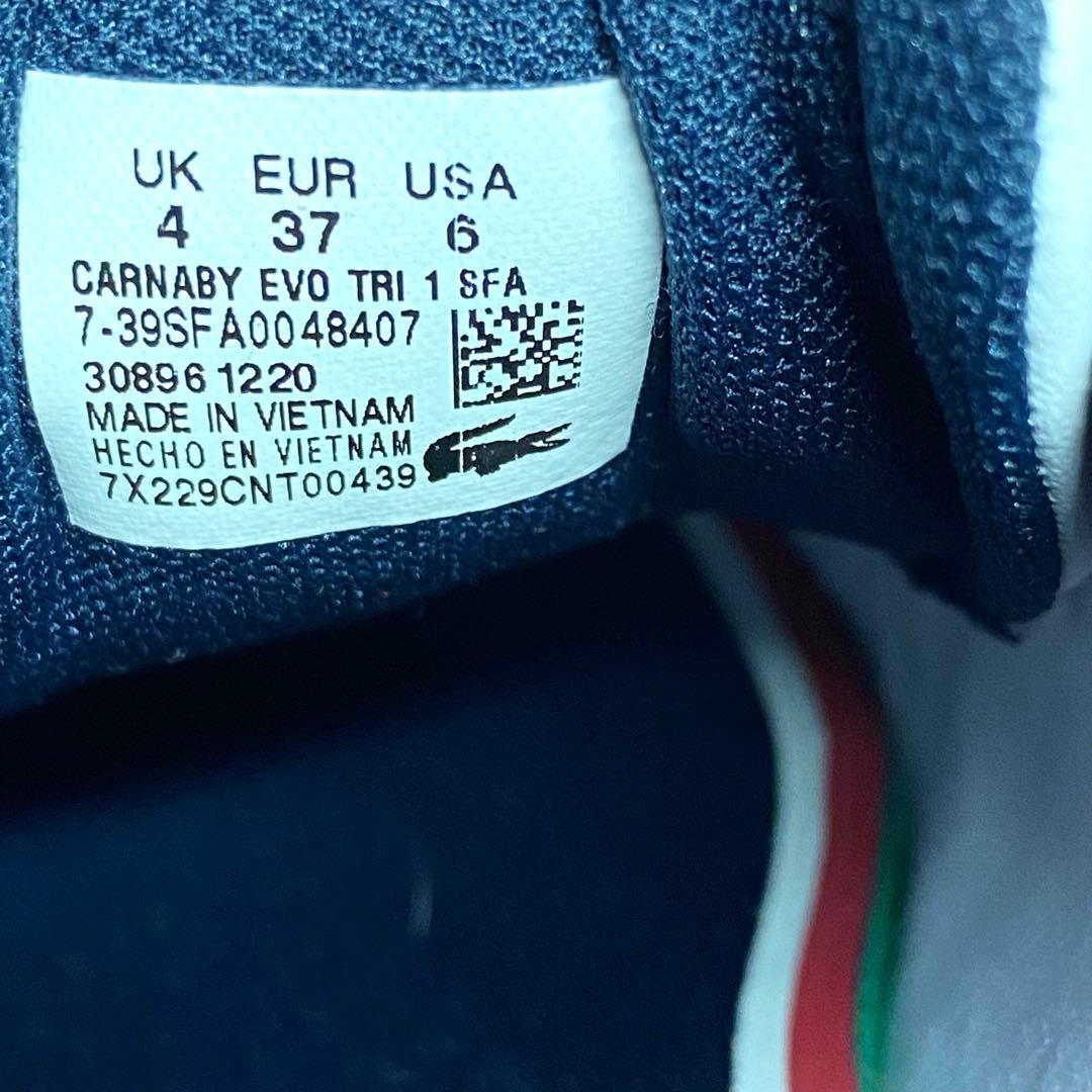 [ほぼ新品] LACOSTE レザー　スニーカー　ホワイト　UK4