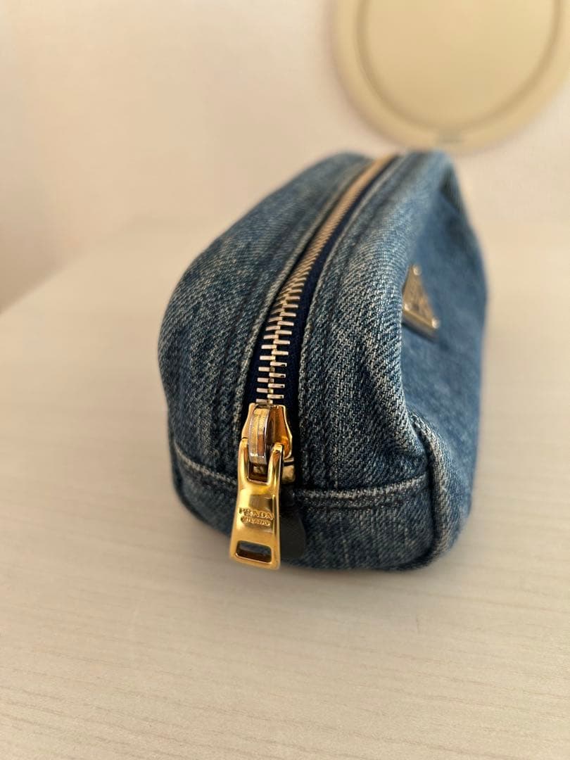 PRADA 大人気デニムポーチ 美品