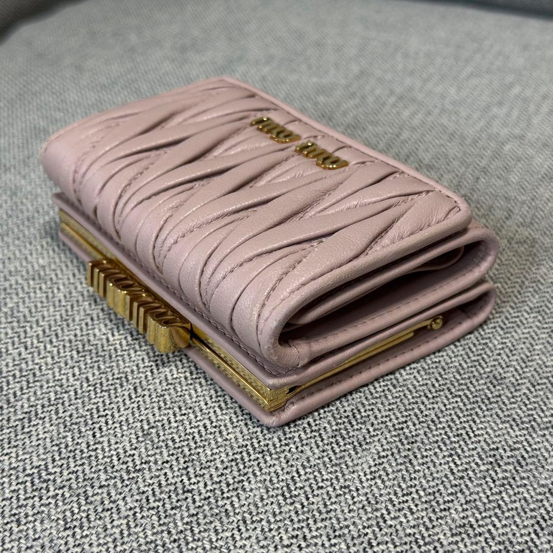 Miu Miu ミュウミュウ マテラッセ ミニウォレット 三つ折り財布