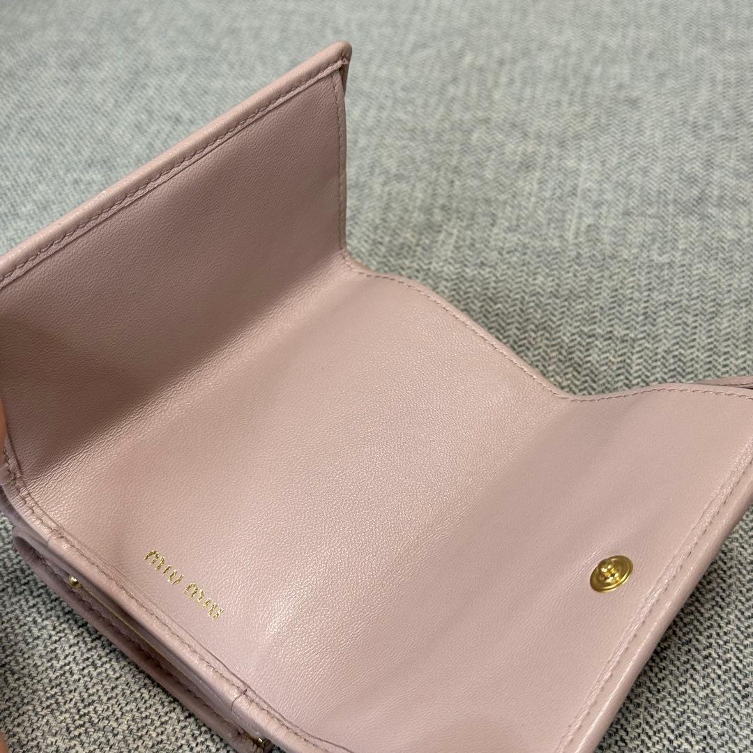 Miu Miu ミュウミュウ マテラッセ ミニウォレット 三つ折り財布