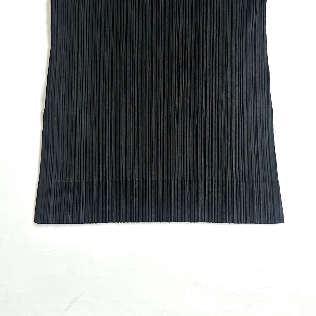 PLEATS PLEASE ISSEY MIYAKEプリーツプリーズ　　トップス