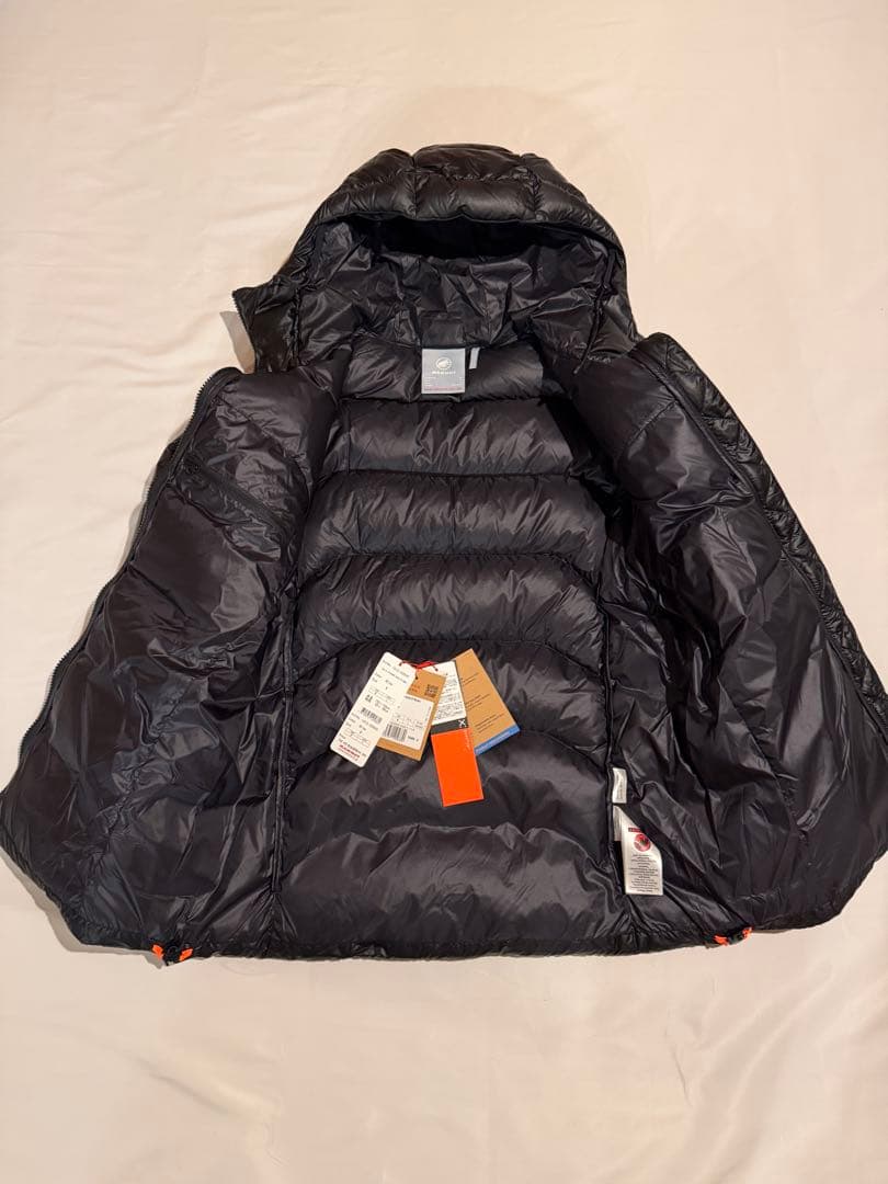 MAMMUT グラビティ インサレーション フーデッド ジャケット