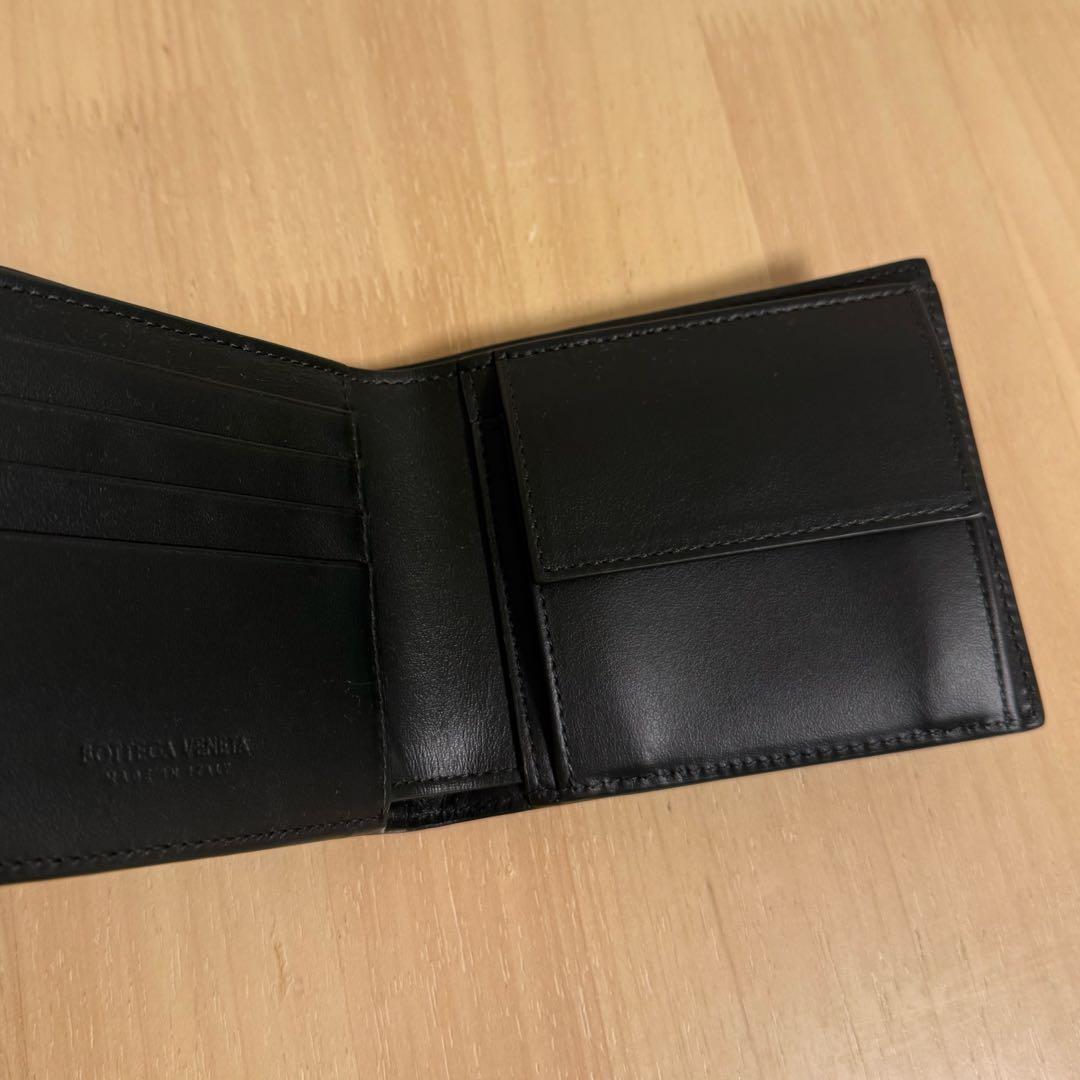 新品未使用★BottegaVenetaパース付二つ折財布★ダークグリーン