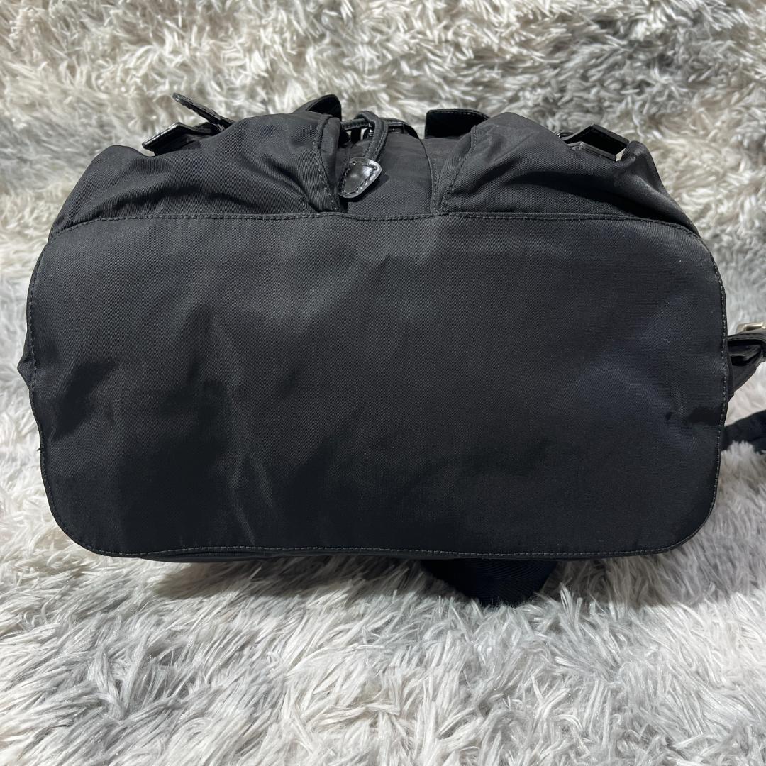 [大人気]　プラダ　ＰＲＡＤＡ　バックパック　リュック　三角ロゴ　ナイロン