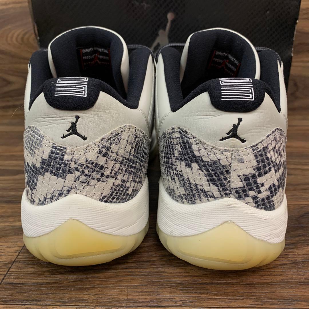 中古 Nike Air Jordan 11 Low Snakeskin