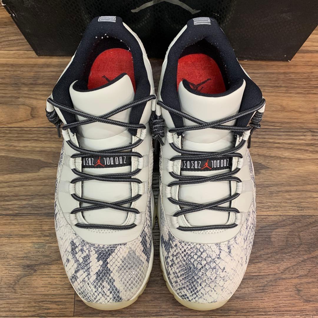中古 Nike Air Jordan 11 Low Snakeskin