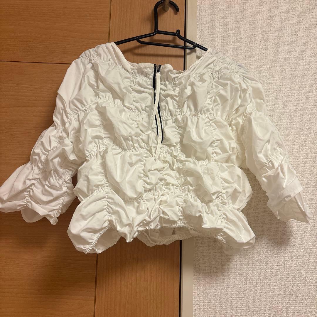 トップス anuke Typewriter Shirring Tops