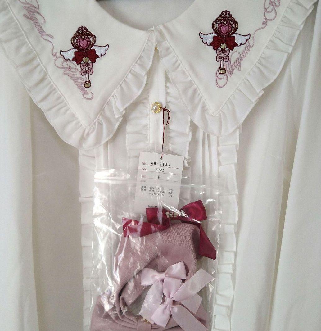 アマベル、Magical Ribbonフリルスカート＆ブラウス