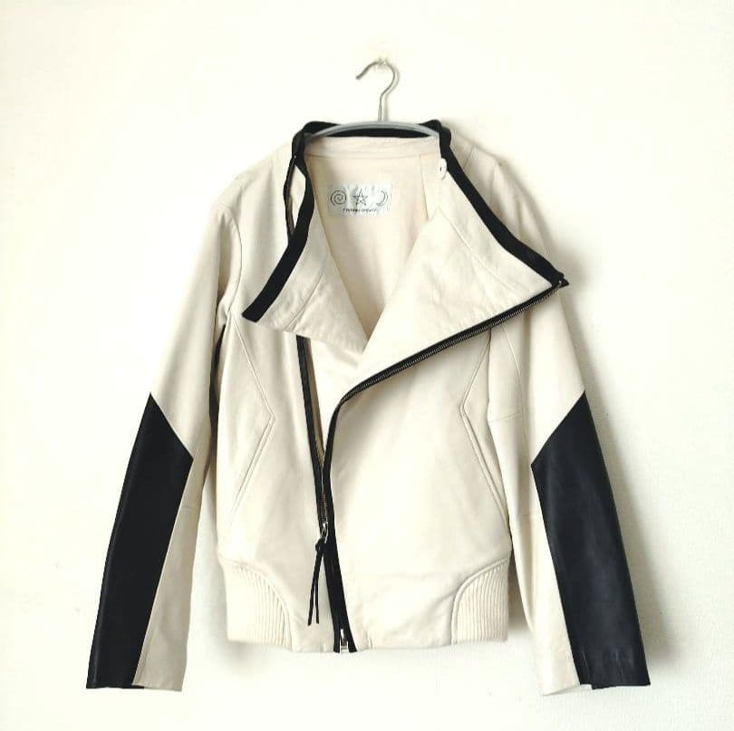 新品 tsumori chisato ツモリチサト ライダースジャケット 2