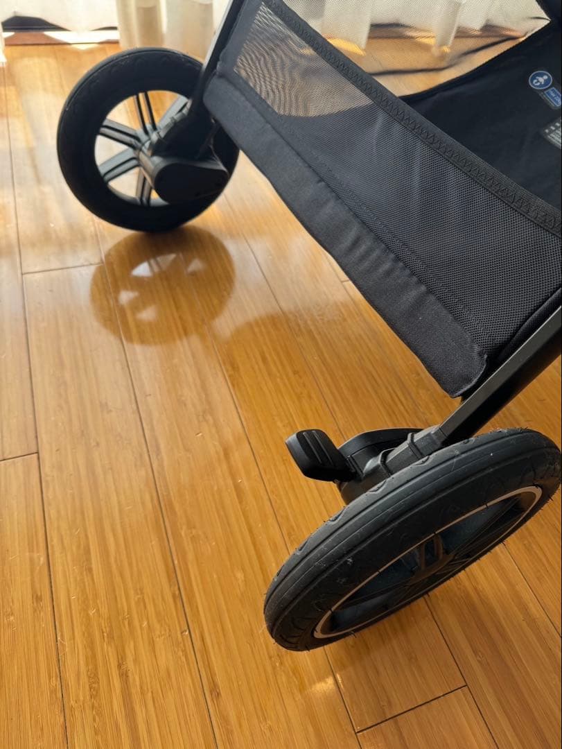【美品】nuna triv next トリヴネクスト