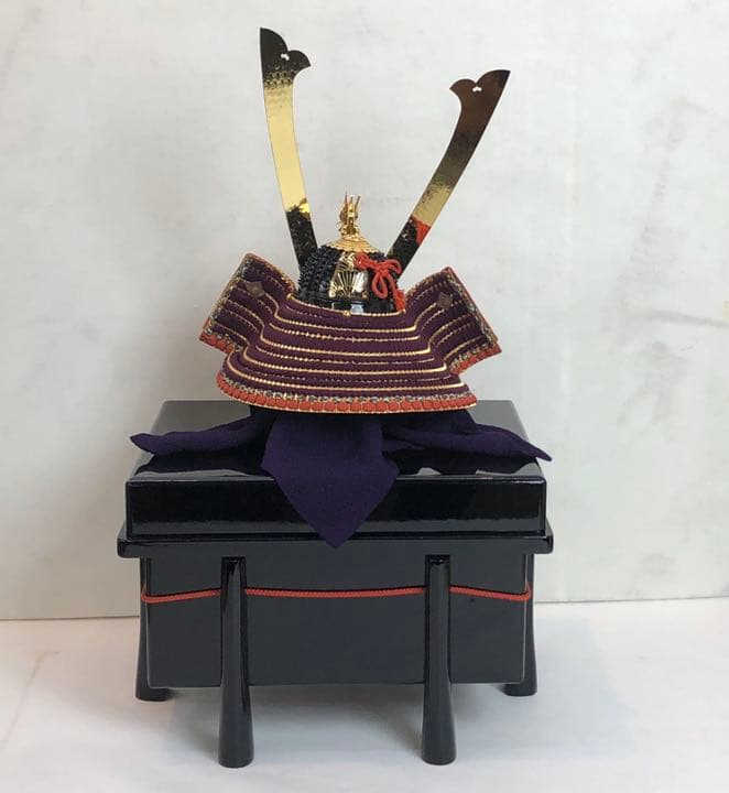 五月人形samurai helmet 別所実正作　4号　内記組模様　金龍頭立の兜