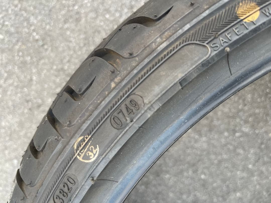 215/35/18 215/35R18 215/35ZR18 ケンダ