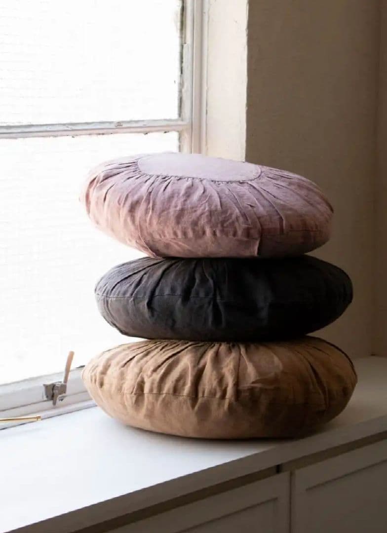 Orné de Feuilles リネン・ラウンドクッション 2個セット