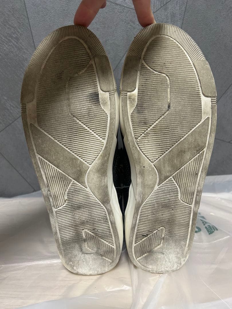 FUGA ハイカットスニーカー　本革　サイドジップ　スニーカー