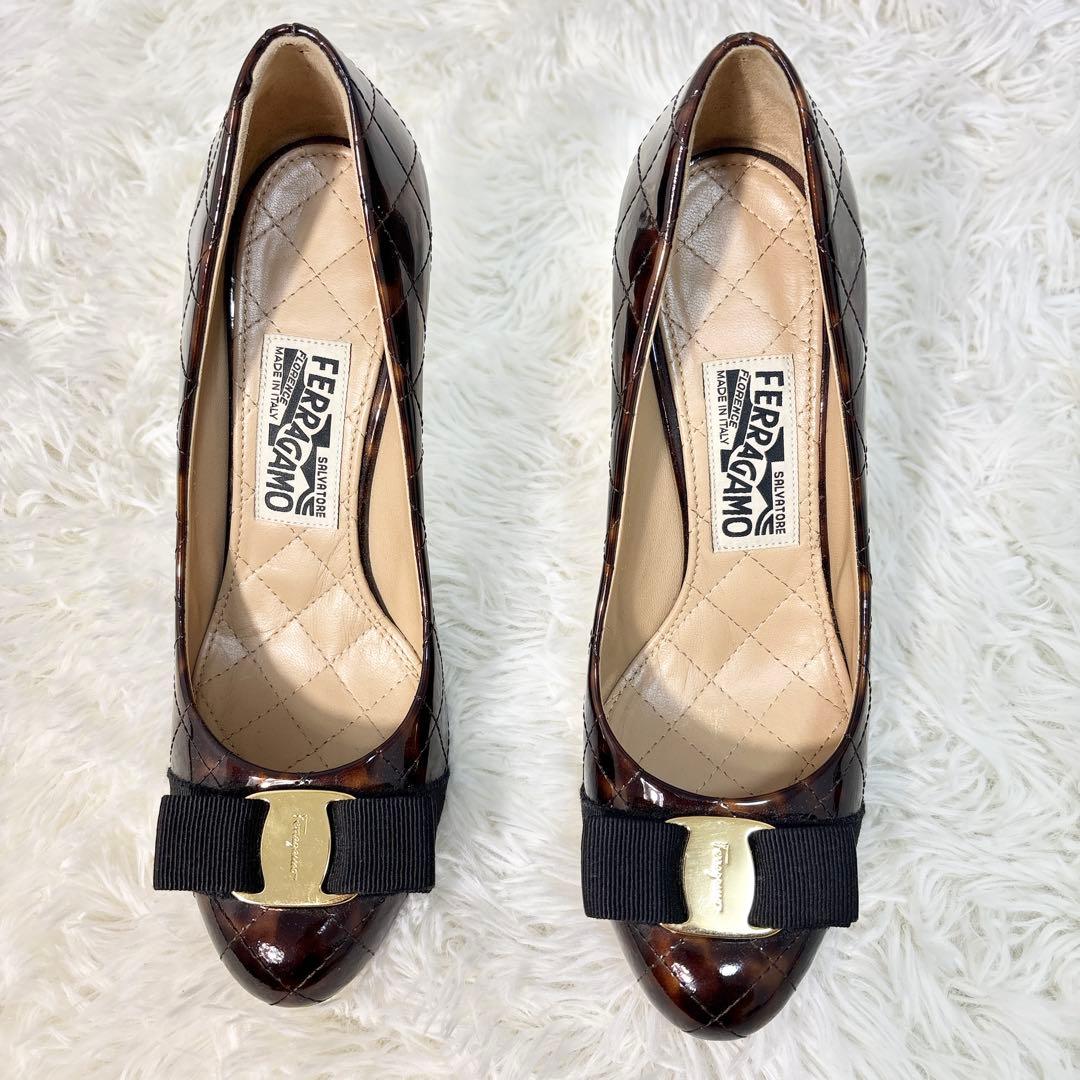 ☆極美品☆サルヴァトーレフェラガモ パンプス ハイヒール ヴァラリボン べっ甲
