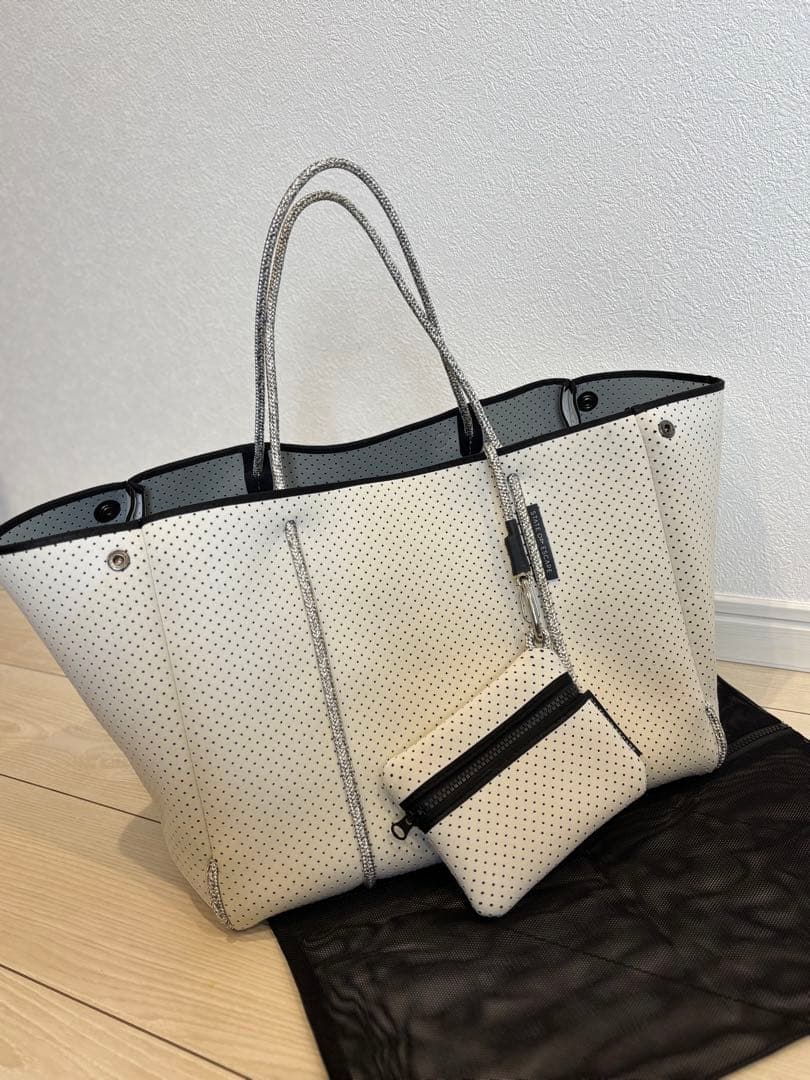 arise 　ステイトオブエスケープトートバッグ 白 ポーチ メッシュ