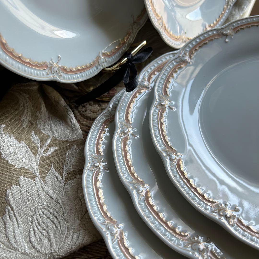 新品ドイツ製 HUTSCHENREUTHER ペールピーチ美しいディナー皿 5枚