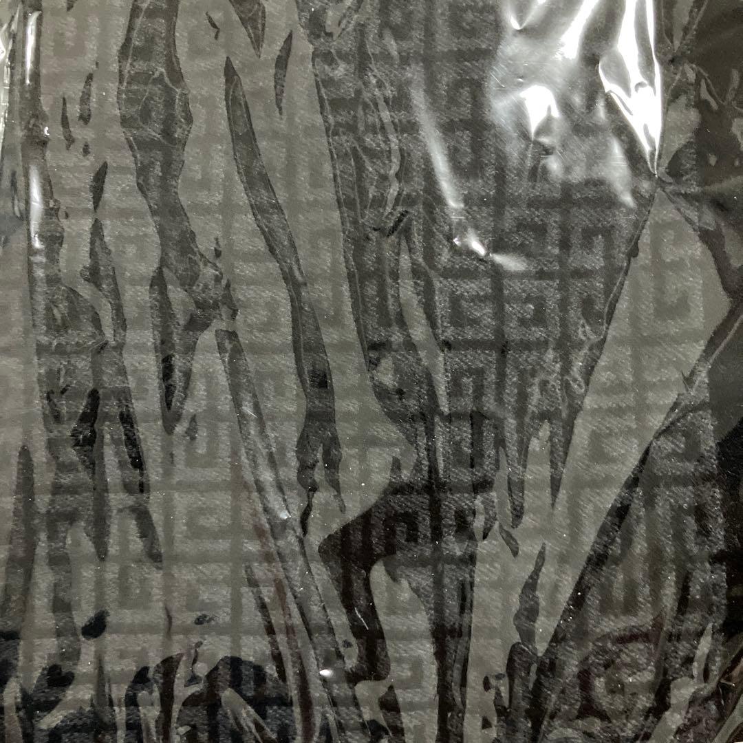 GIVENCHY ブラック ウール マフラー