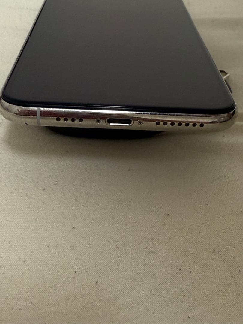 Apple iPhone 11 Pro Maxシルバー　256GB