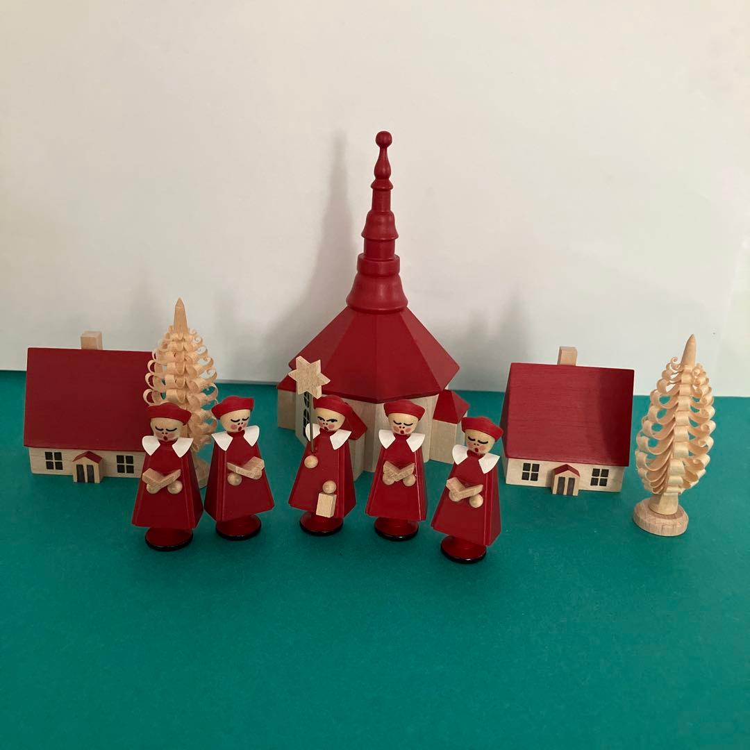 ドイツ　ザイフェン　赤い聖歌隊セット エルツ地方　DREGENO社 木製