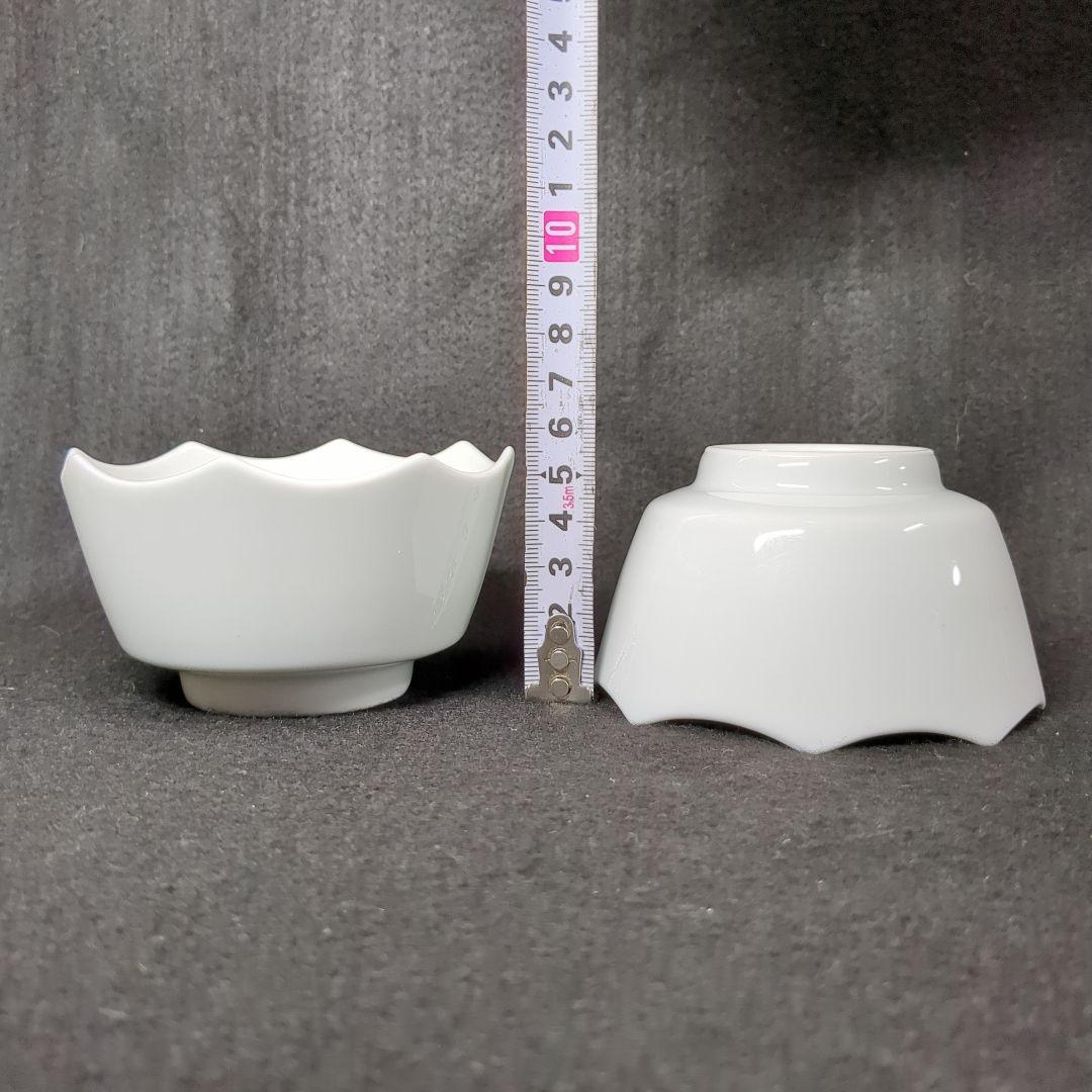 人間国宝　井上萬二作　井上萬二窯　青白磁波刻文　小鉢５個