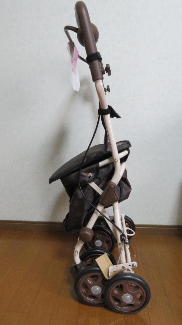 新品・未使用　幸和製作所 SIMD02 シルバーカー
