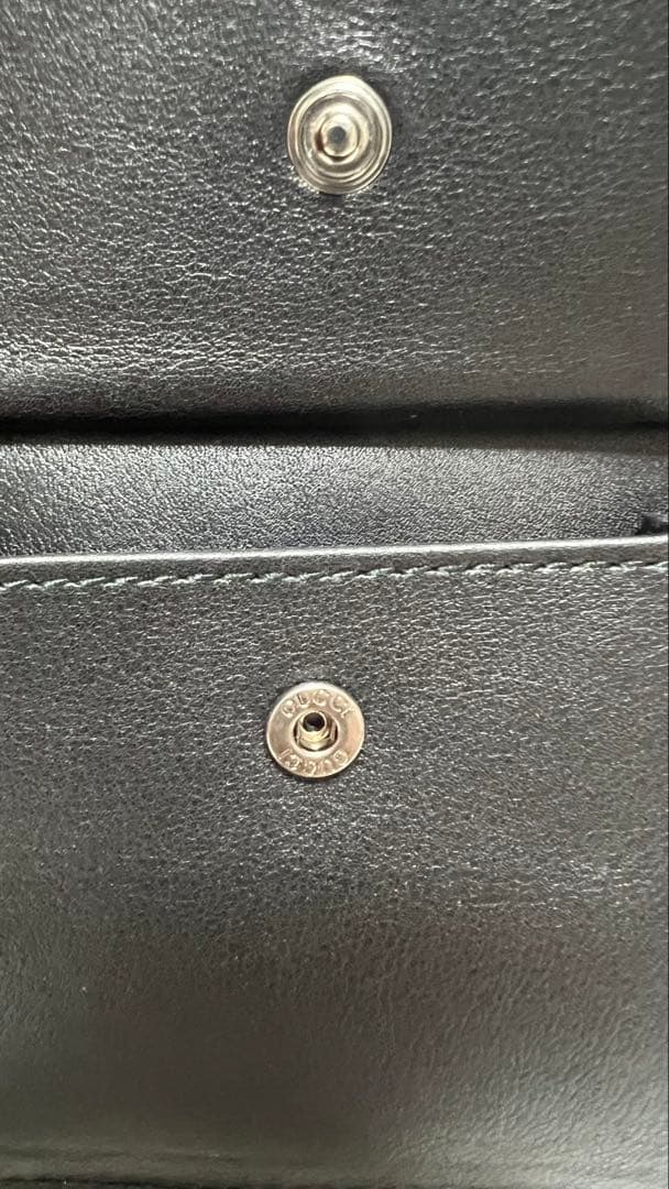 GUCCI グッチ 二つ折り財布 小銭入れ付 ブラック