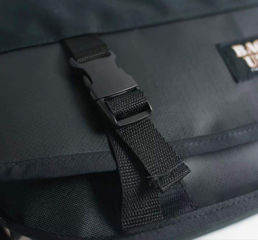 BAGS USA メッセンジャーバッグ ブラック美品USA製
