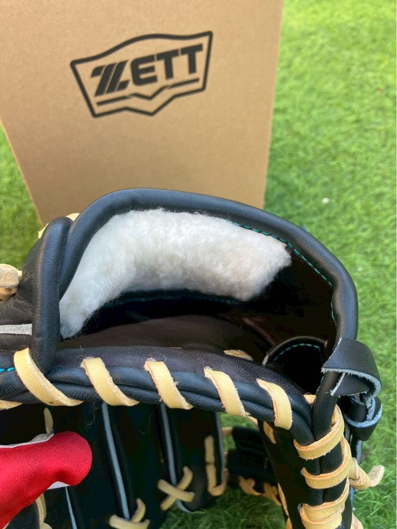 ZETT プロステイタス オーダー 硬式 内野手用 未使用 日本製 専用袋箱付