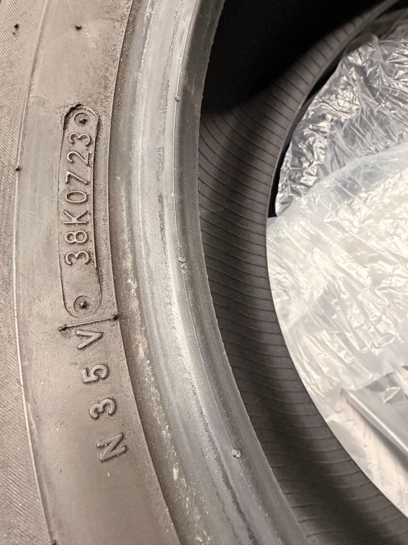 TOYO 235/50R18 サマータイヤ