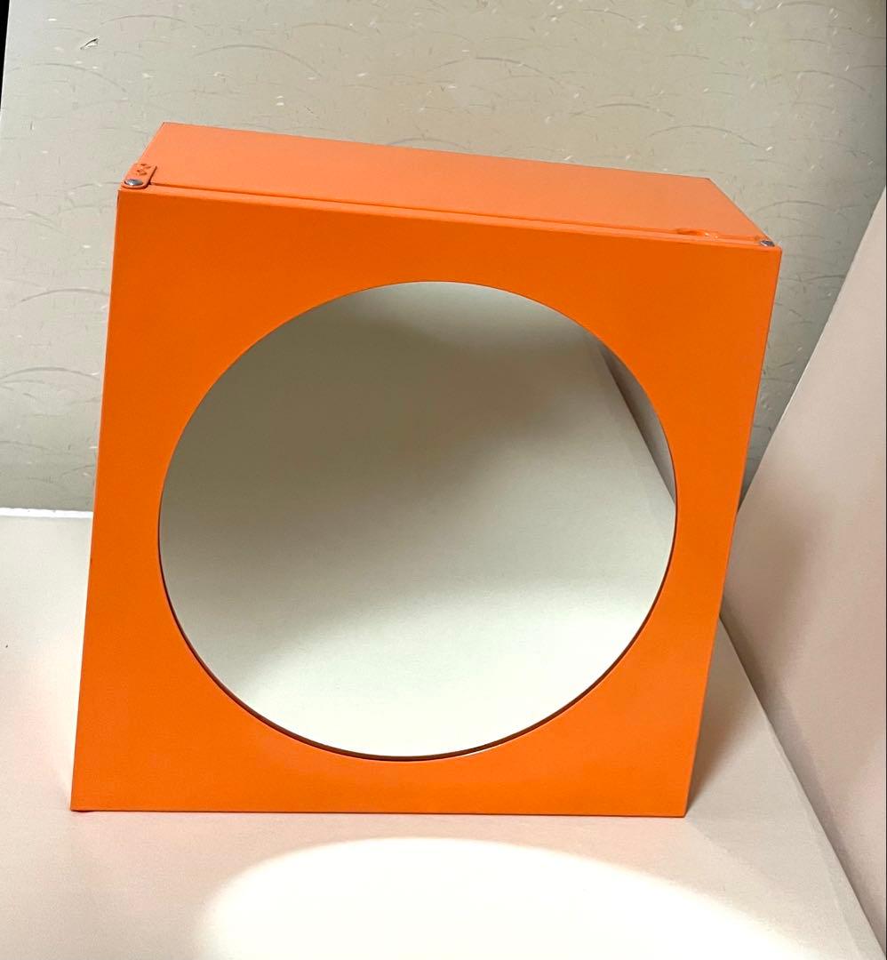 ウォールミラーキャビネット　スペースエイジ　ウォールラック　90s 洗面台