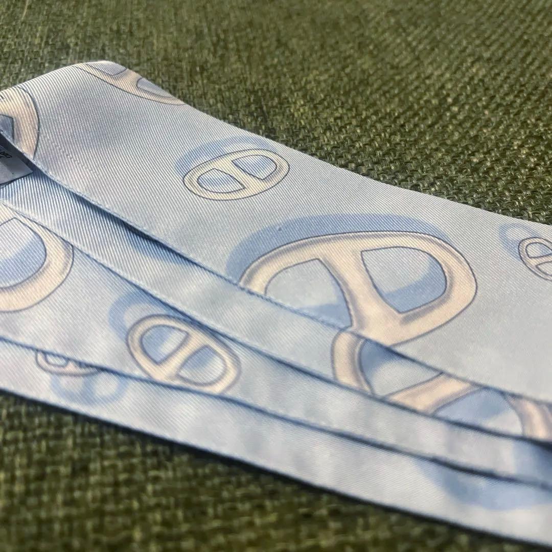 【人気柄】HERMES エルメス ツイリー シェーヌダンクル柄 水色 箱無し