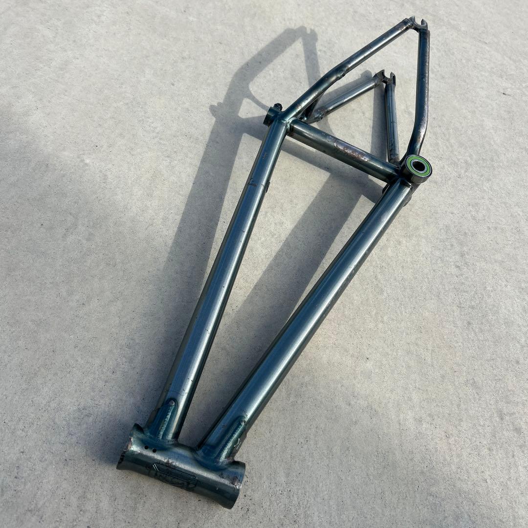 自転車本体 KINK TACTIC FRAME/ BMX