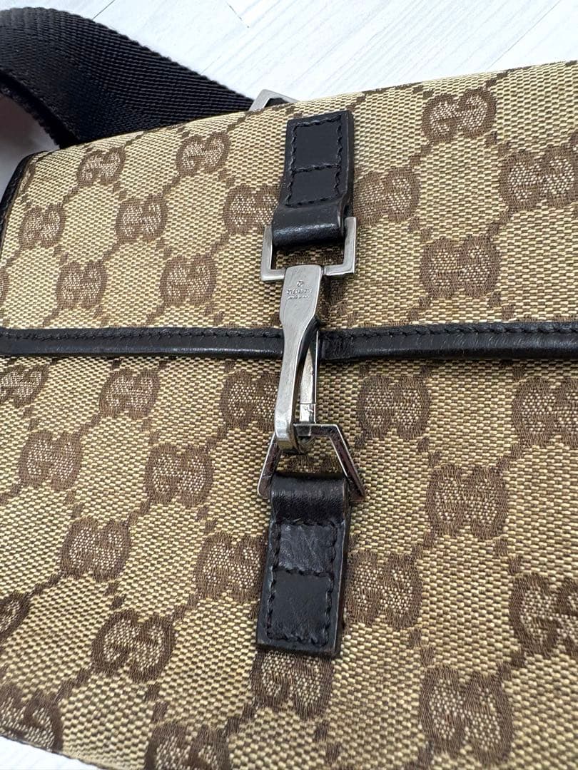 GUCCI グッチ　GGロゴ　ウエストバッグ　ショルダーバッグ　ジョッキー